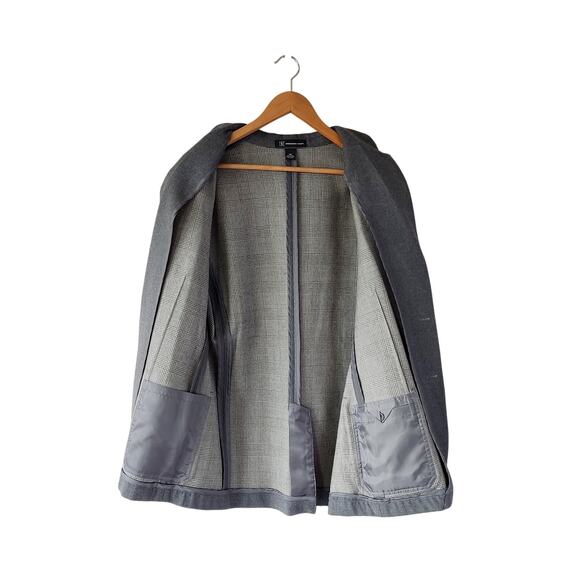 Vintage INC Gray Wool Blazer in Size 42R - Classic Men's Jacket - Picture 6 of 8